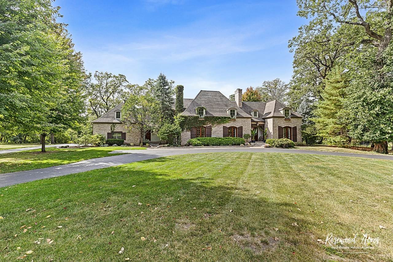 2664 Waldron Avenue - Photo 1