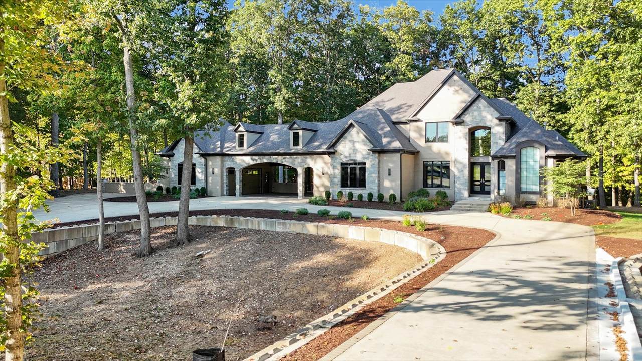 1410 White Oak Road - Photo 1