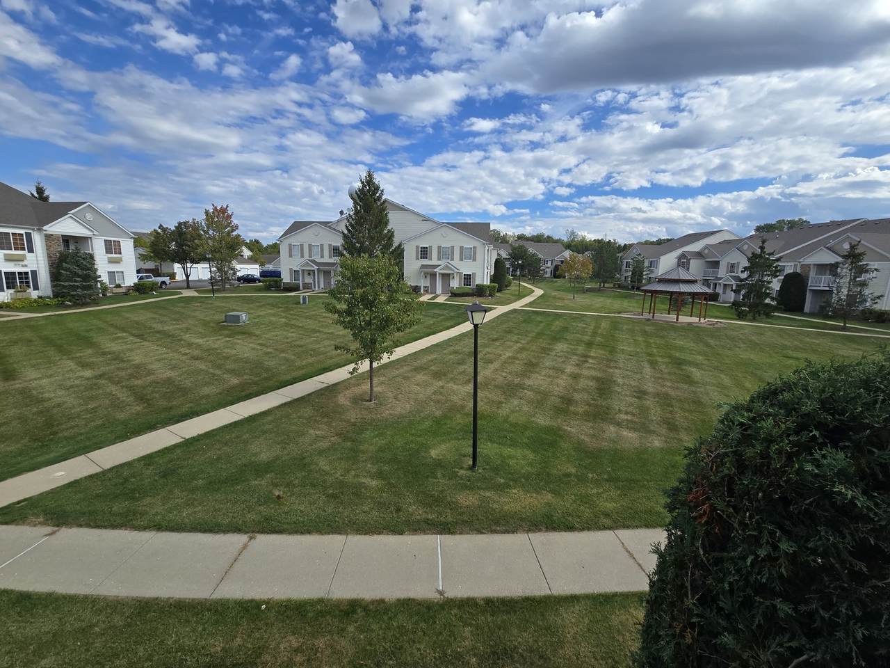 1531 Silverstone Drive - Photo 1