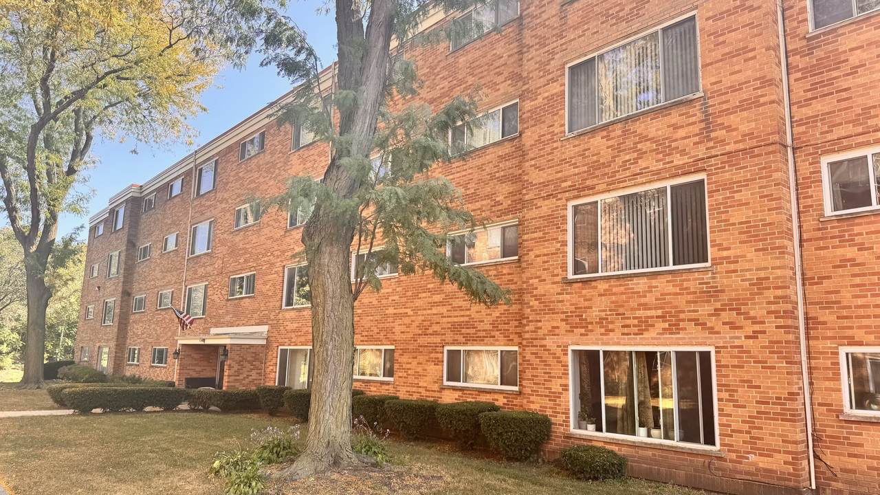 6220 Ridge Avenue - Photo 1