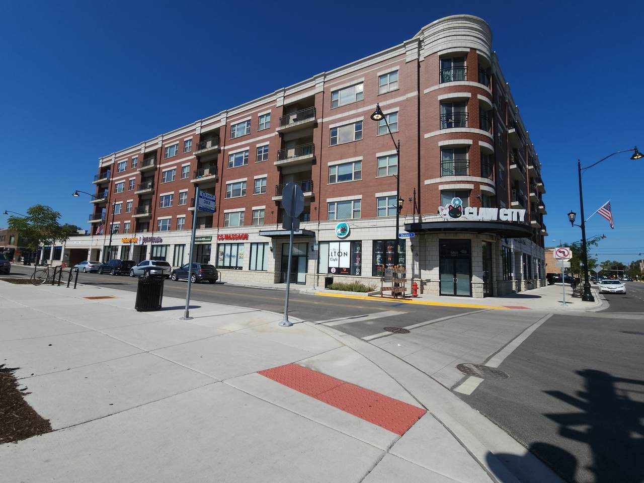 3200 Oak Park Avenue - Photo 1