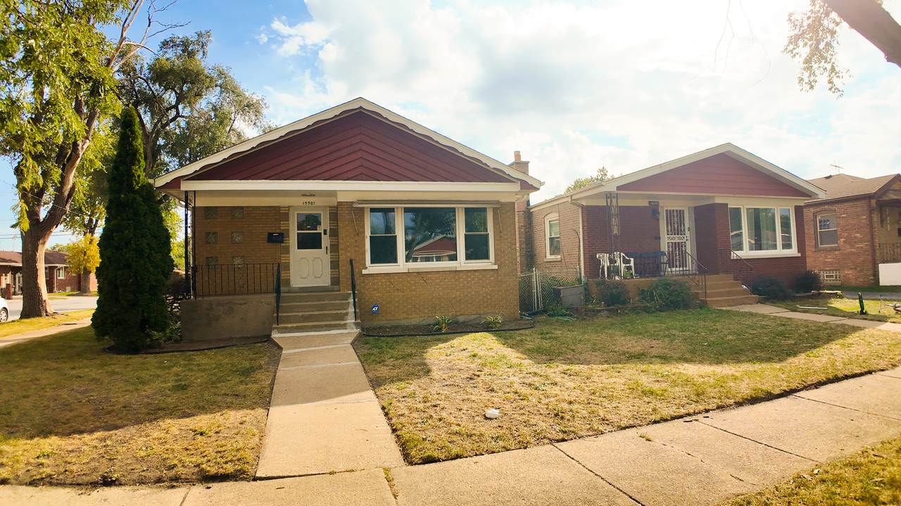 15501 Maryland Avenue - Photo 1