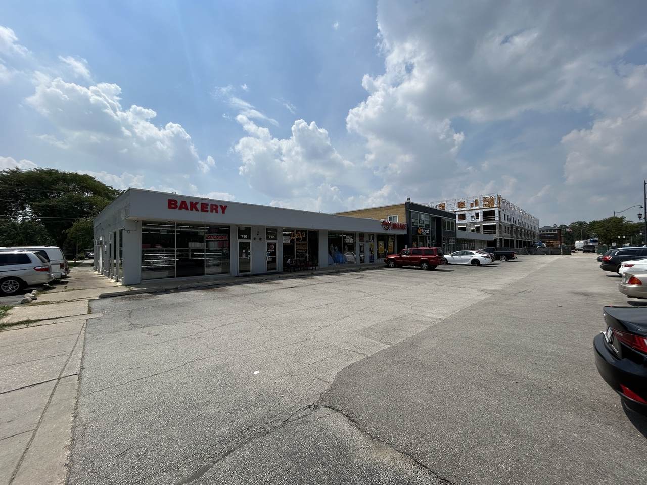 718 Irving Park Road - Photo 1