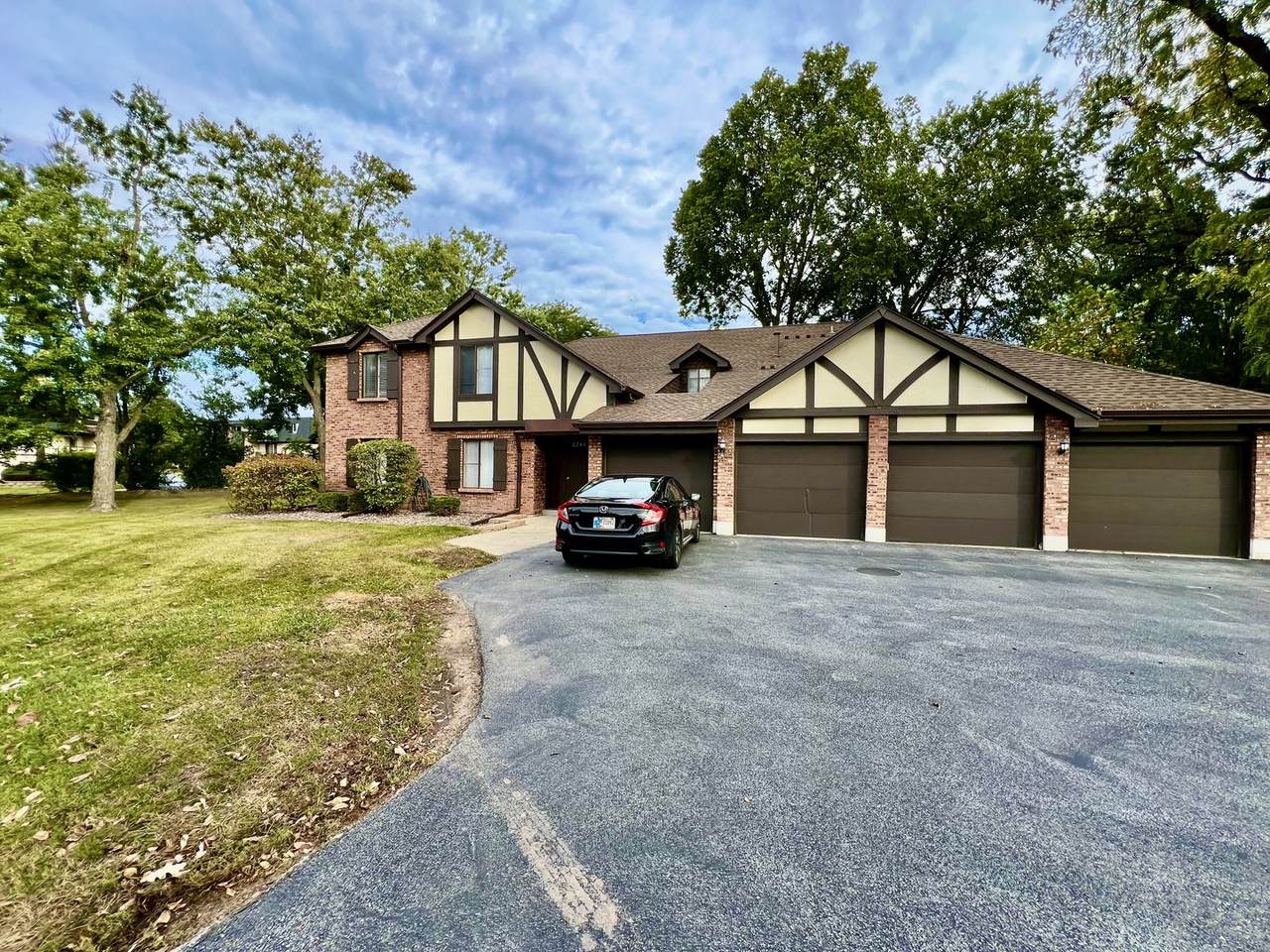 8246 Holly Court - Photo 1