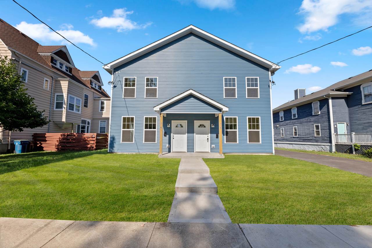 76 4th Street - Photo 1