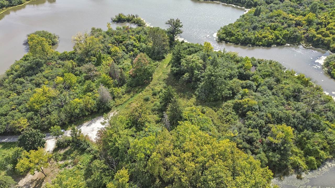 141 Breakenridge Farm Road - Photo 1