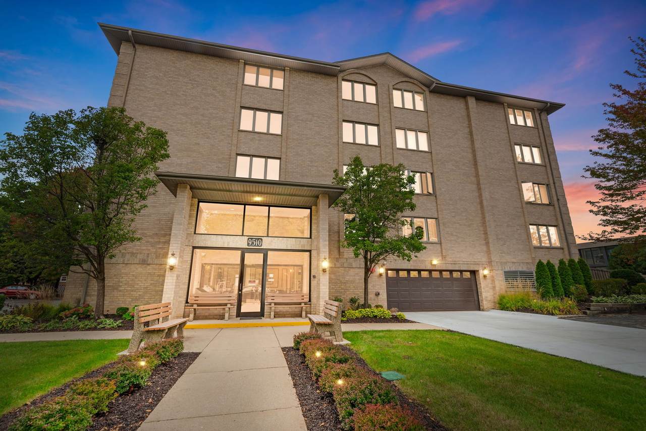 9510 Kolmar Avenue - Photo 1