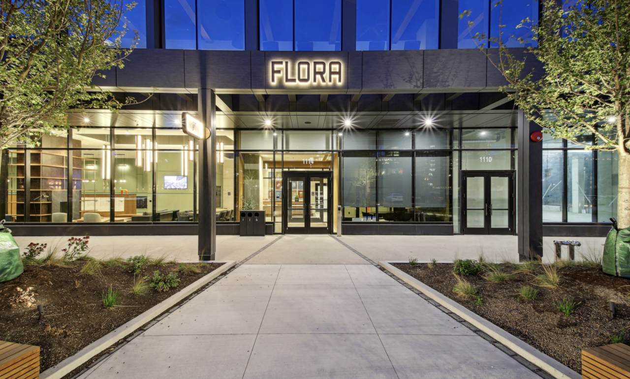 1114 Carroll Avenue - Photo 1