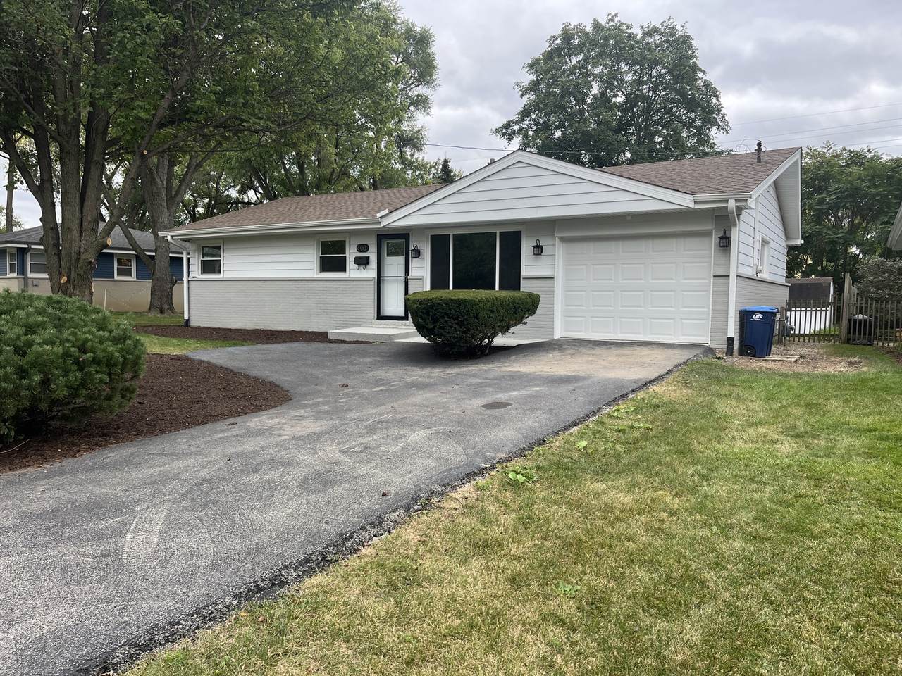 403 Burlington Avenue - Photo 1