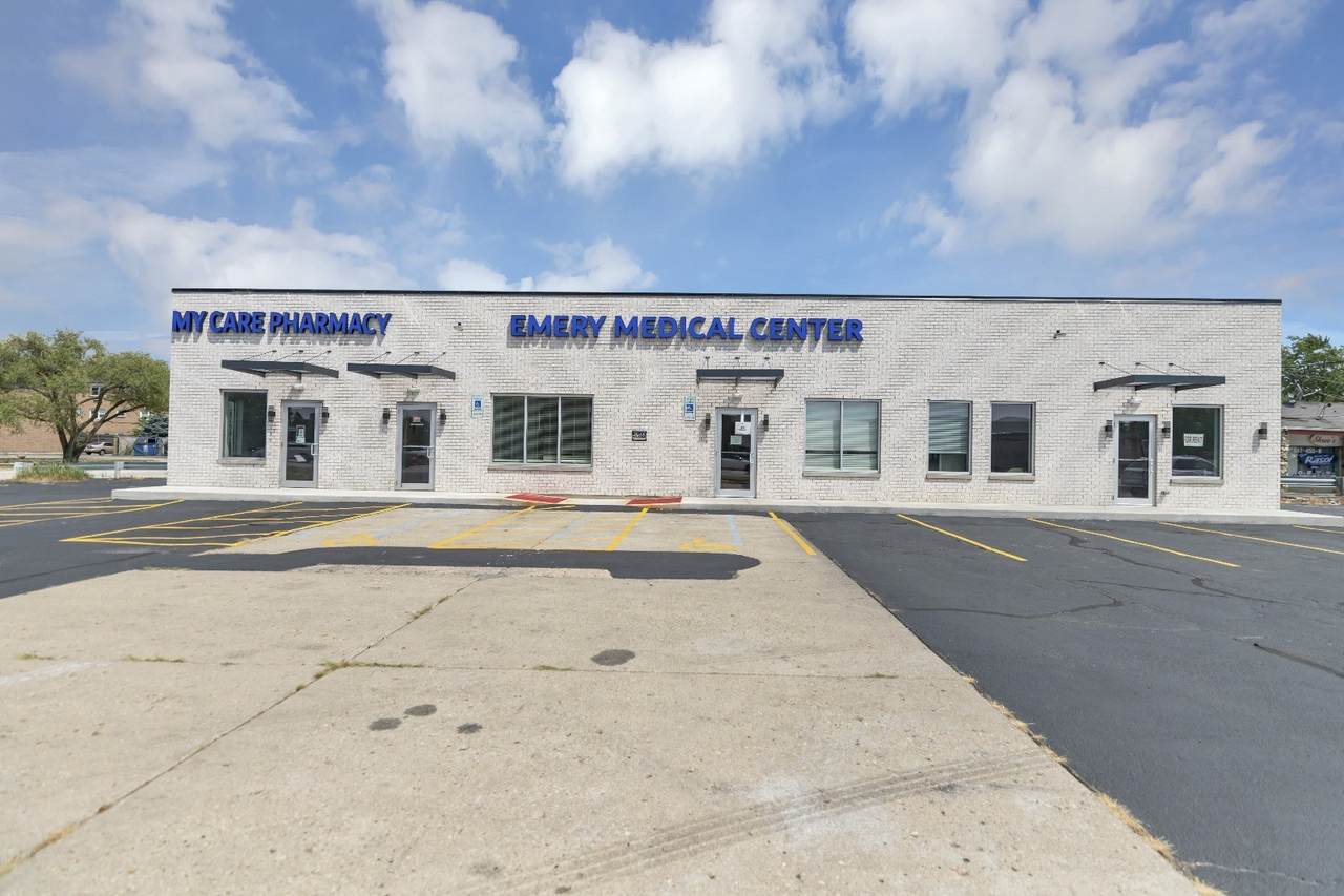 1101 Elmhurst Street - Photo 1