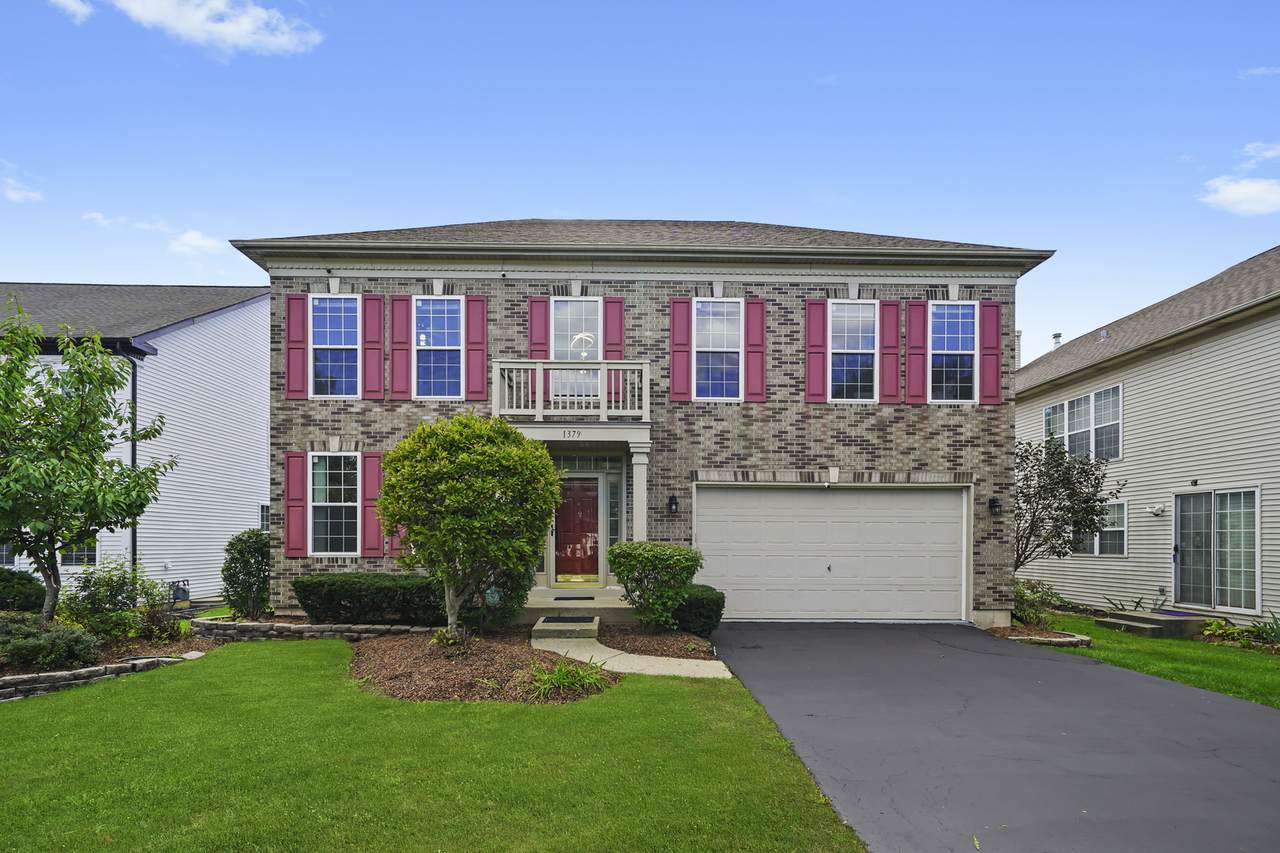 1379 Deer Court - Photo 1