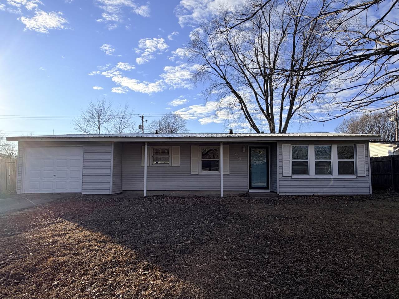 2016 Greendale Drive - Photo 1