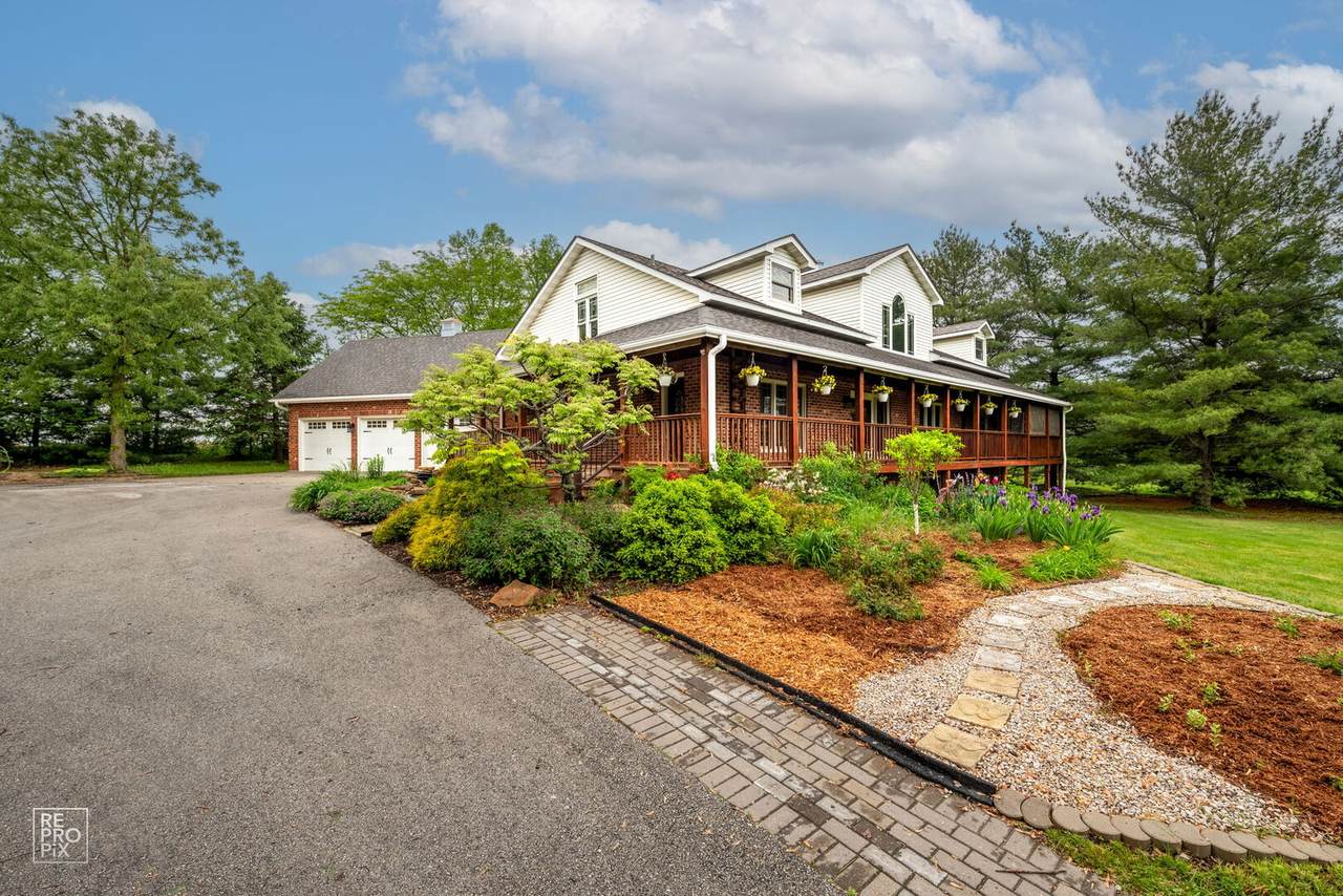 12130 179th Street - Photo 1