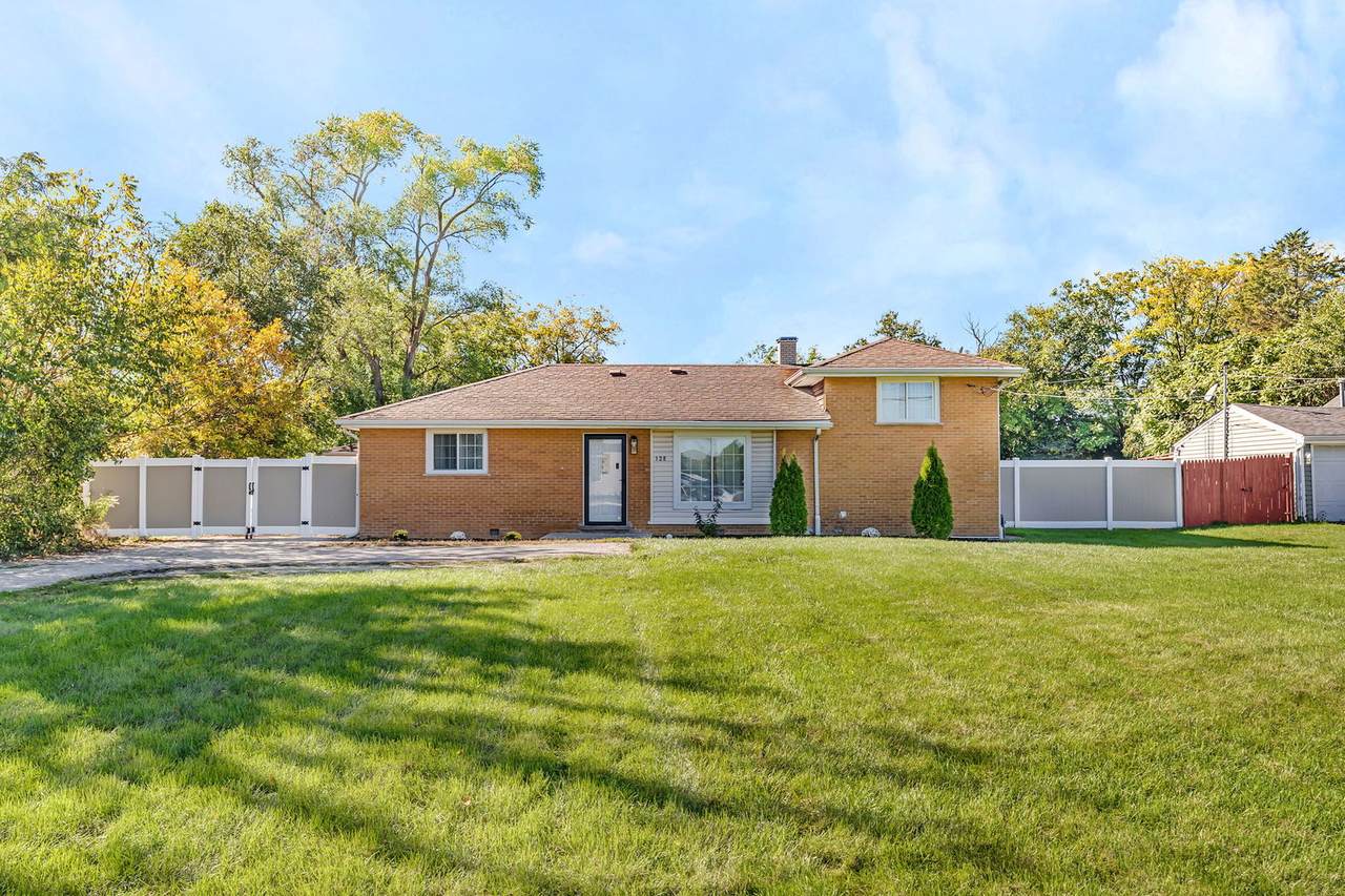 128 Villa Avenue - Photo 1