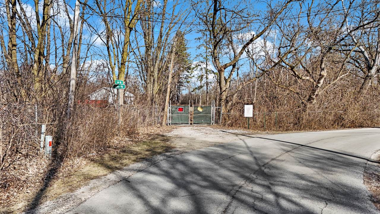 30w680 Lee Road - Photo 1