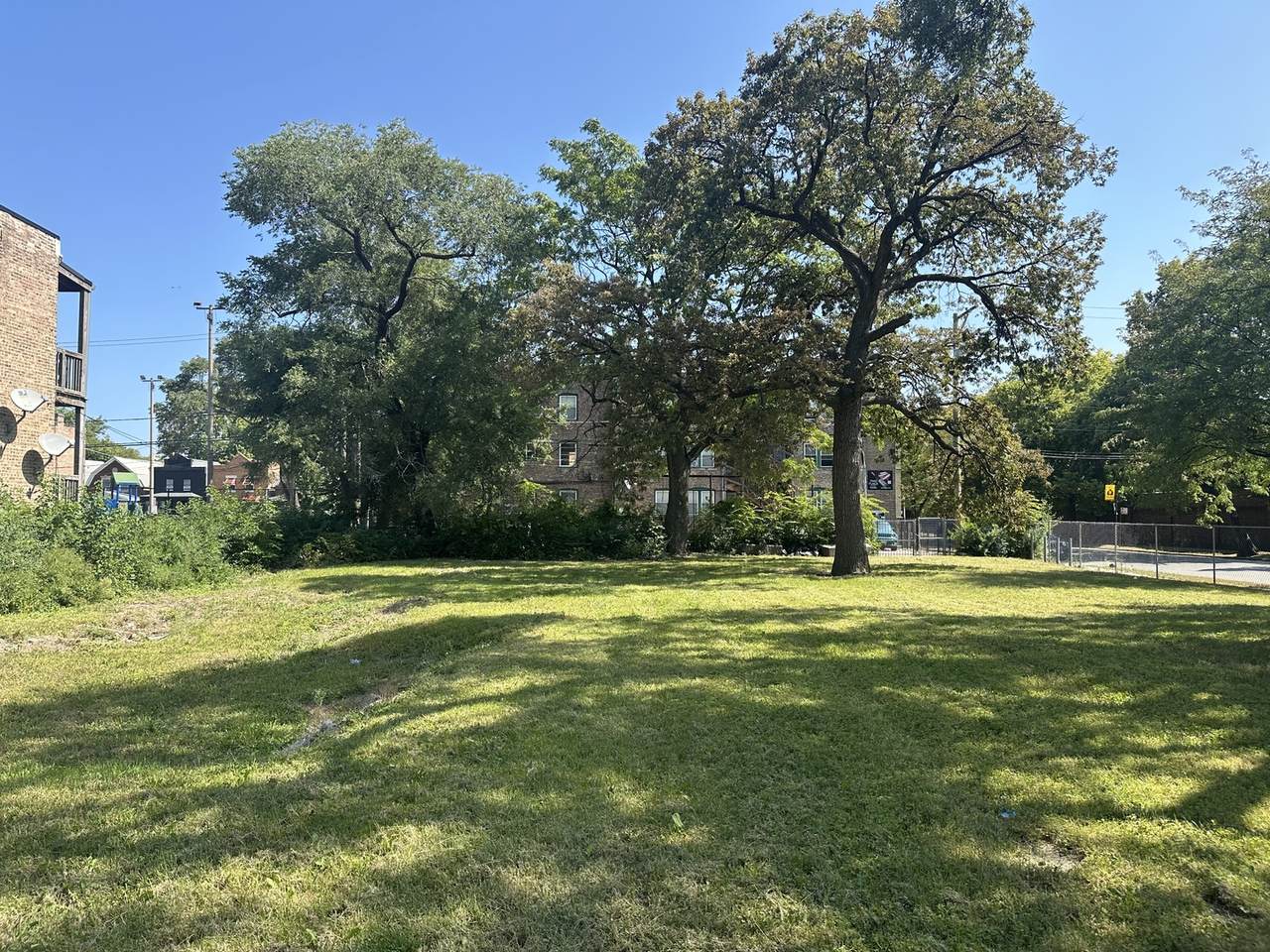 6659 Greenwood Avenue - Photo 1