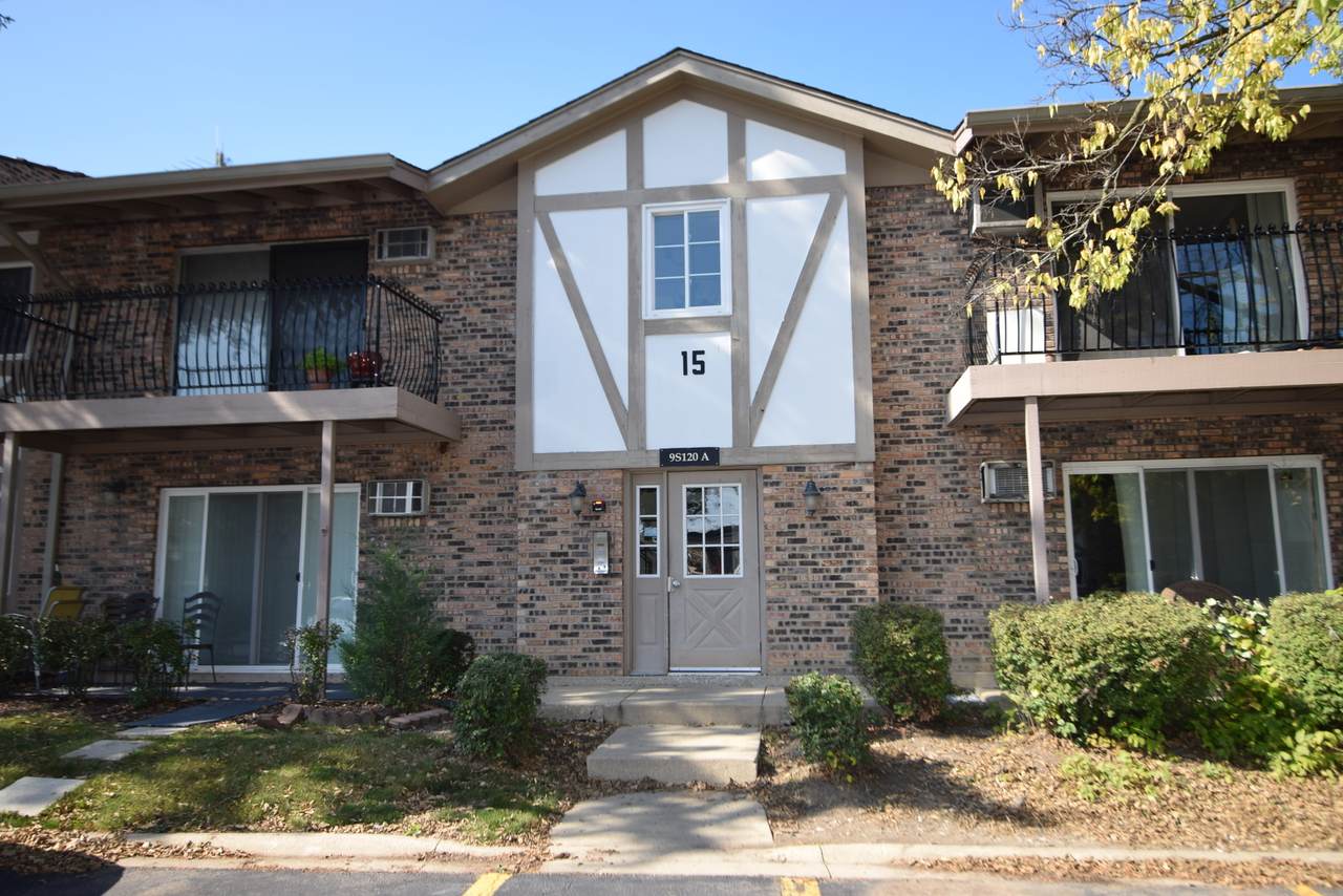 9S120 Lake Drive - Photo 1