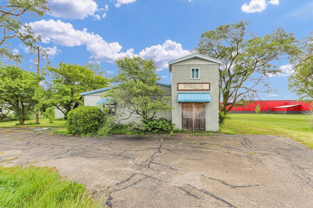 4904 Cunningham Avenue - Photo 1