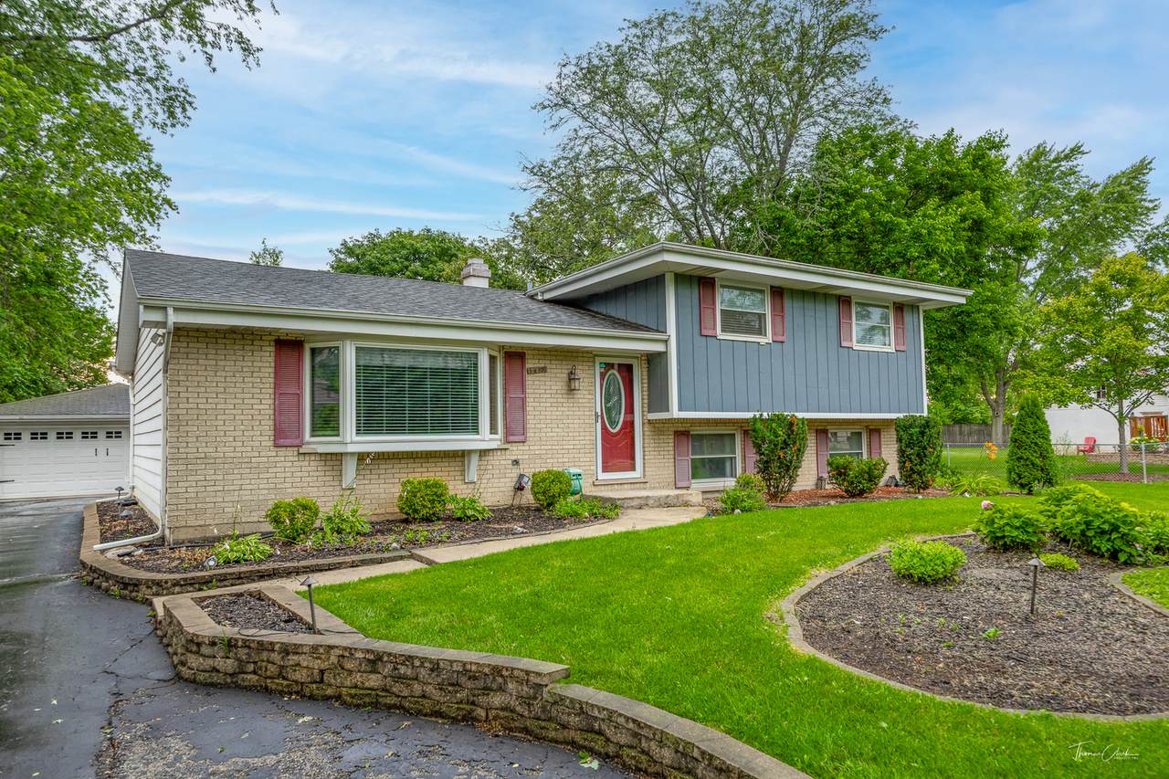 5S300 Tuthill Road - Photo 1