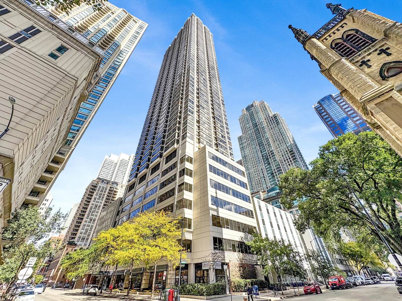 30 Huron Street - Photo 1