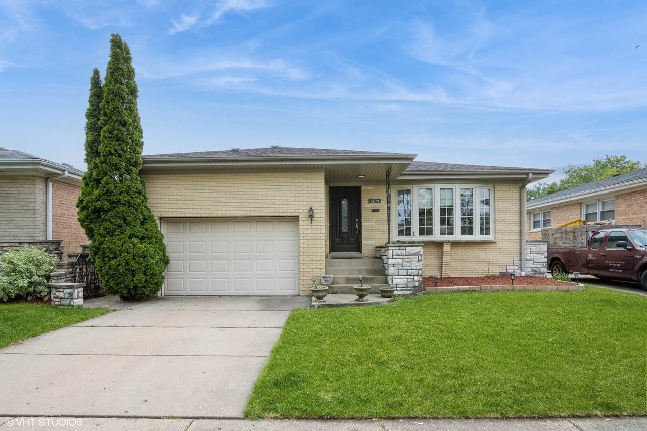 6846 Dowagiac Avenue - Photo 1