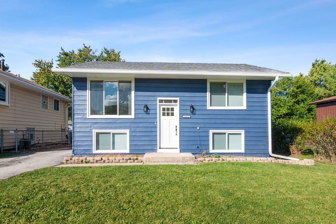 16822 91st Avenue - Photo 1