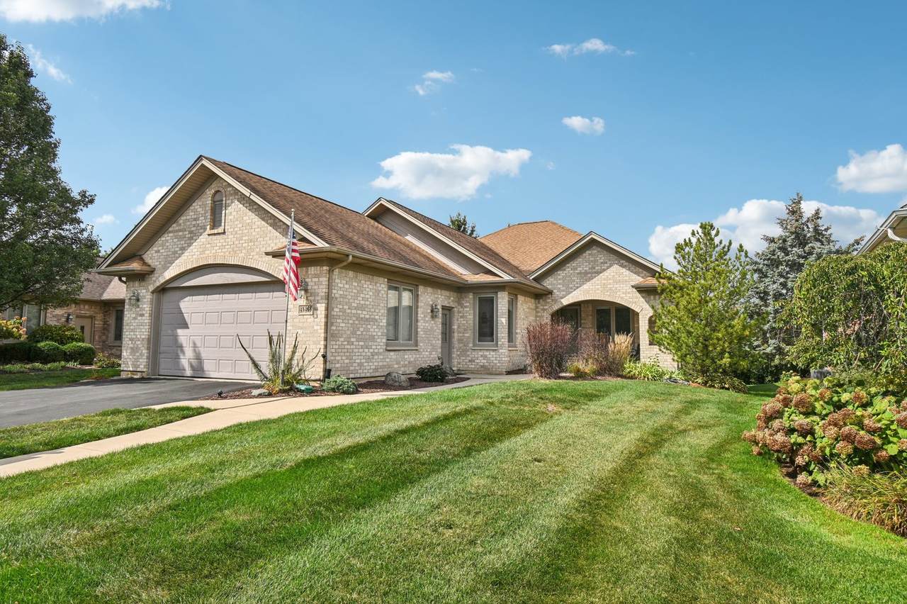 4N466 Mark Twain Street - Photo 1