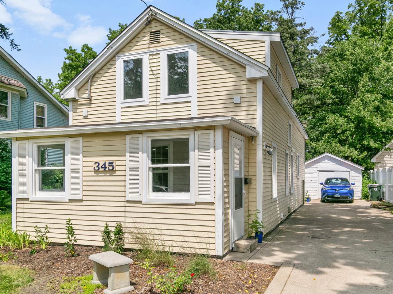 345 Main Street - Photo 1