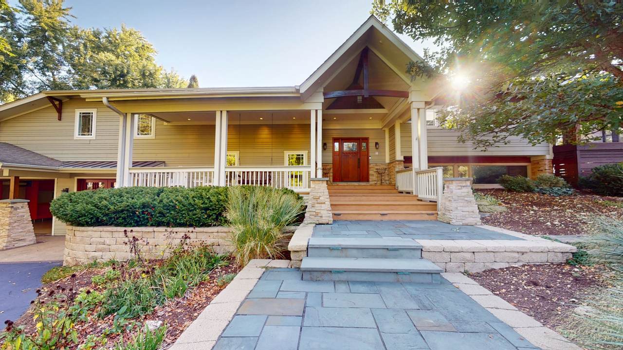 3S791 Terrace Drive - Photo 1