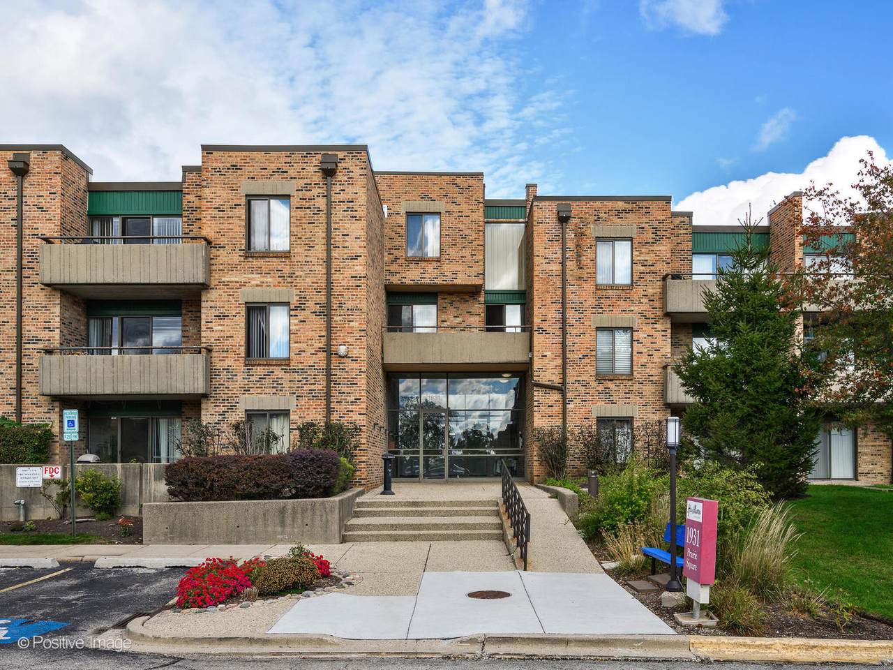 1931 Prairie Square - Photo 1