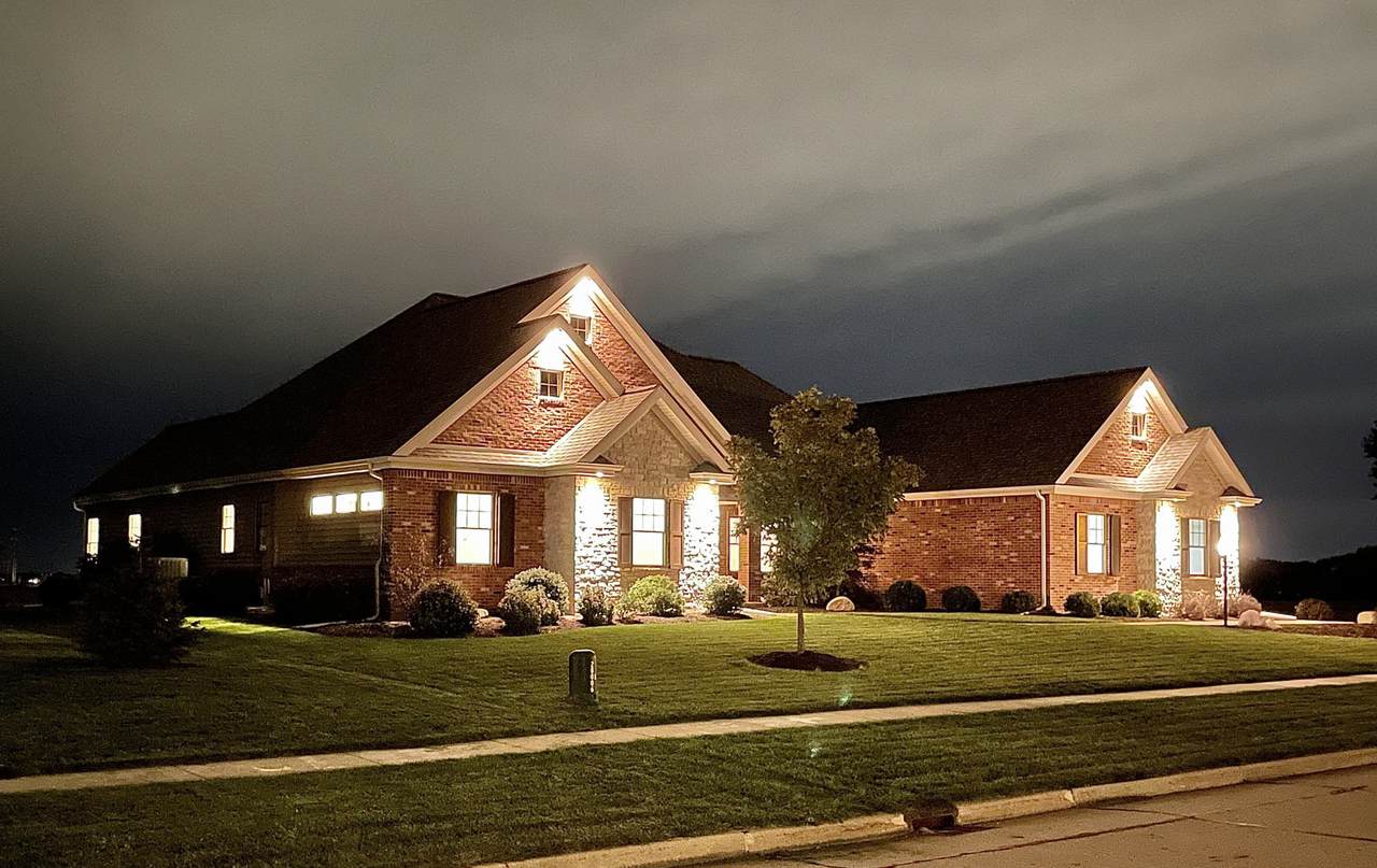 1409 Yorkshire Drive - Photo 1