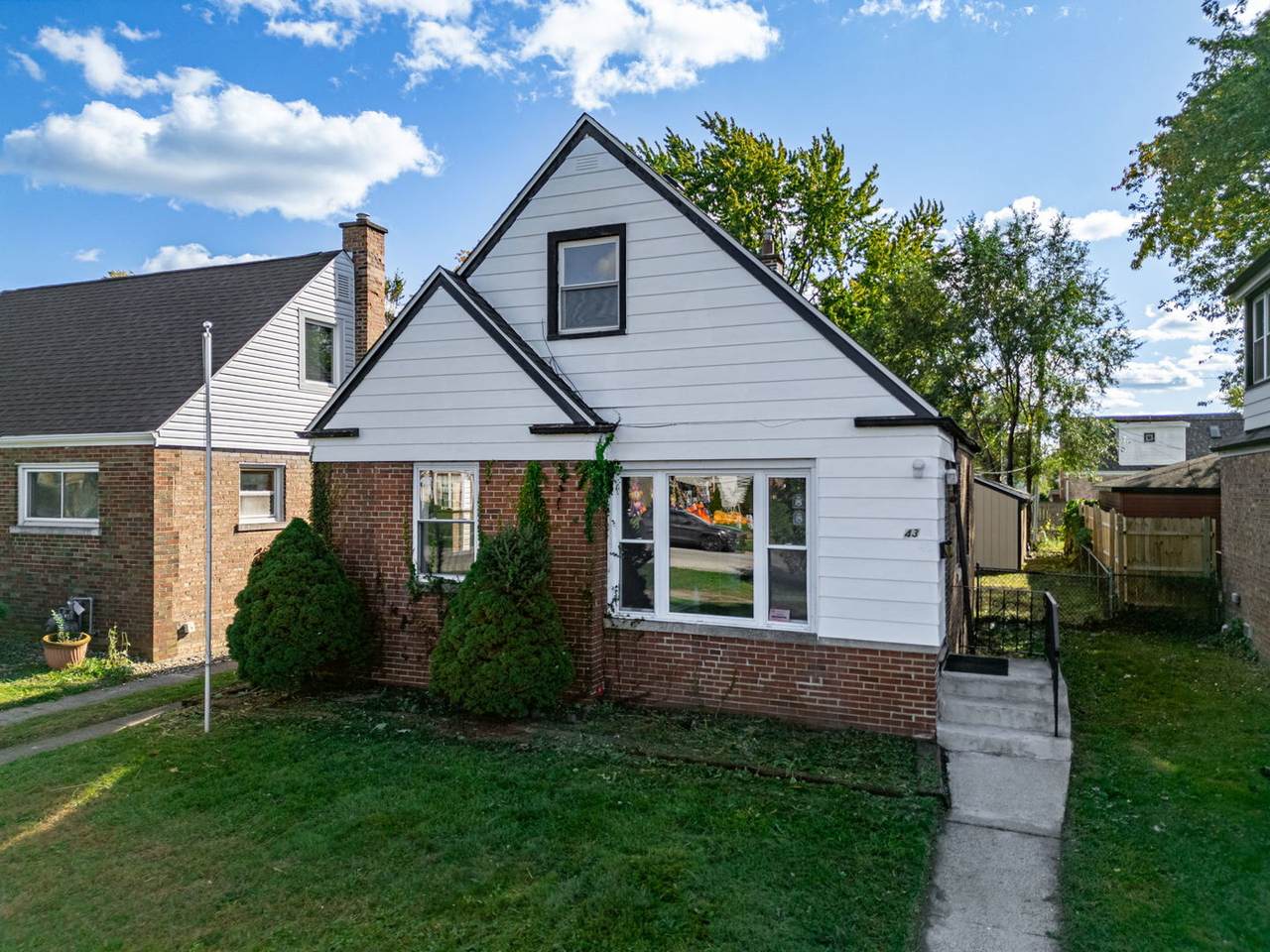 43 163rd Street - Photo 1