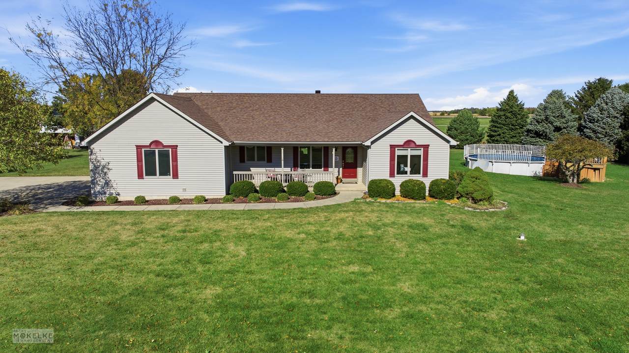 2427 42nd Road - Photo 1