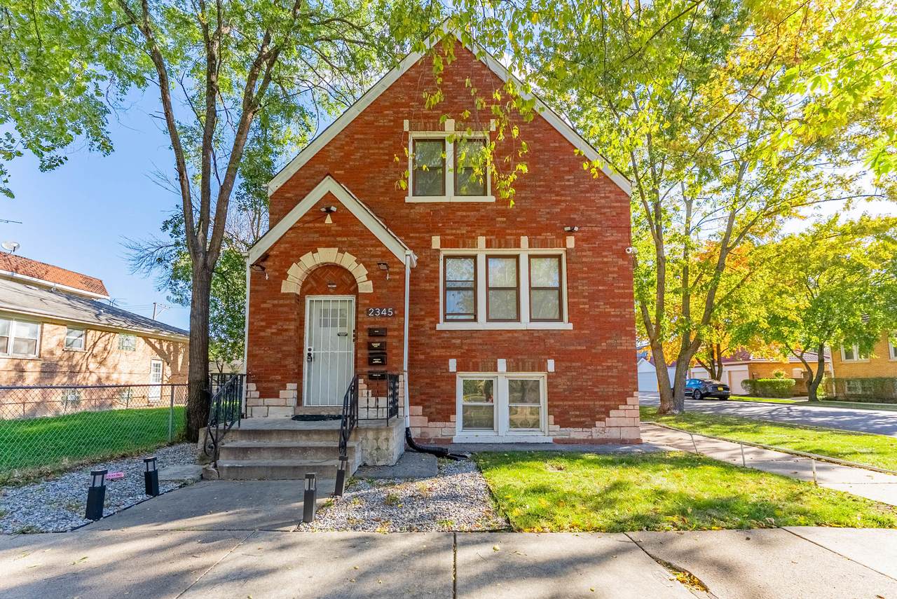 2345 Ridgeland Avenue - Photo 1