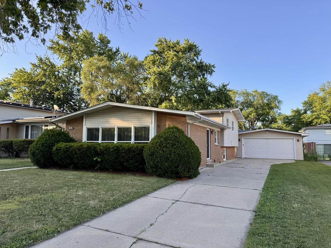 900 Strieff Lane - Photo 1