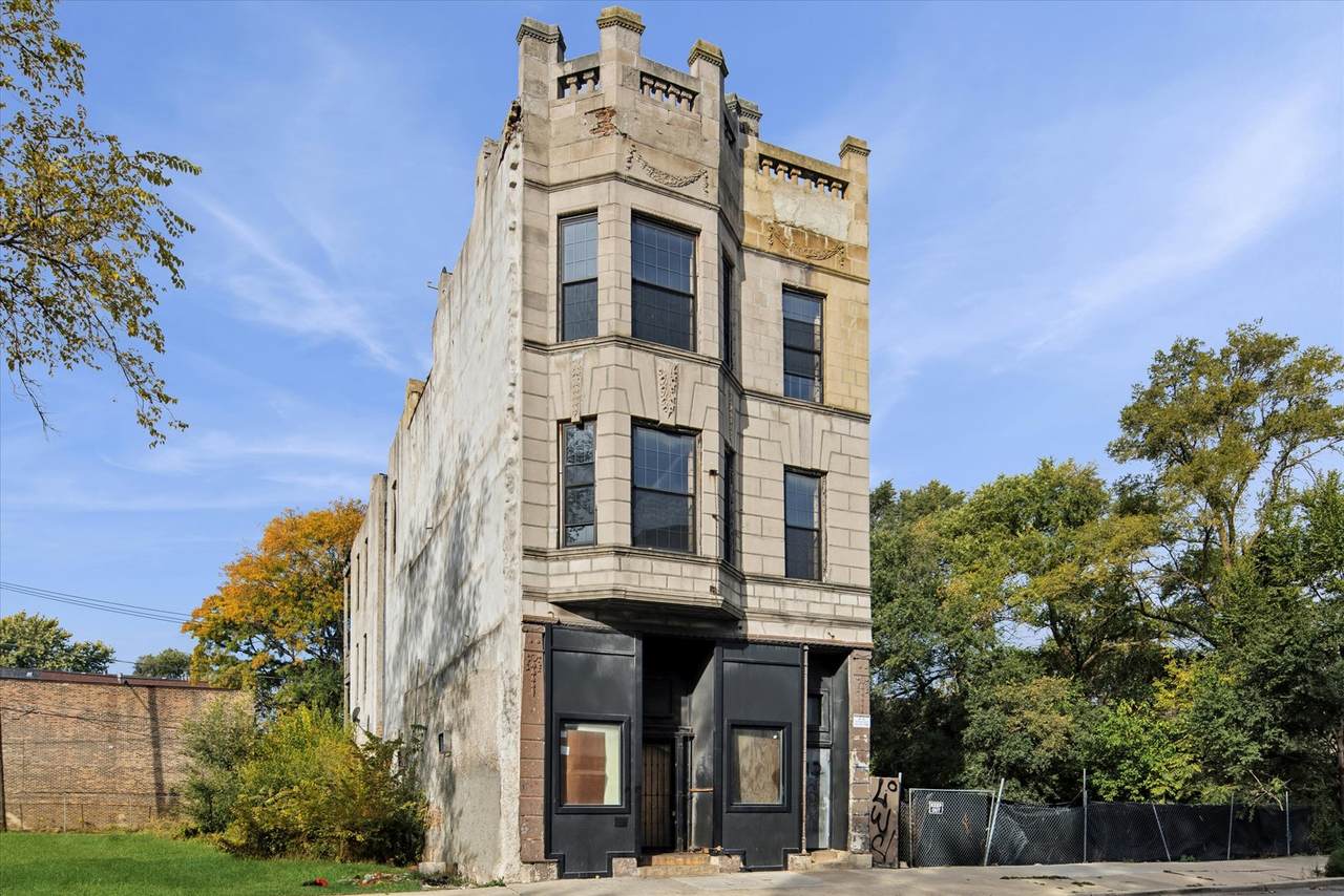 816 California Avenue - Photo 1