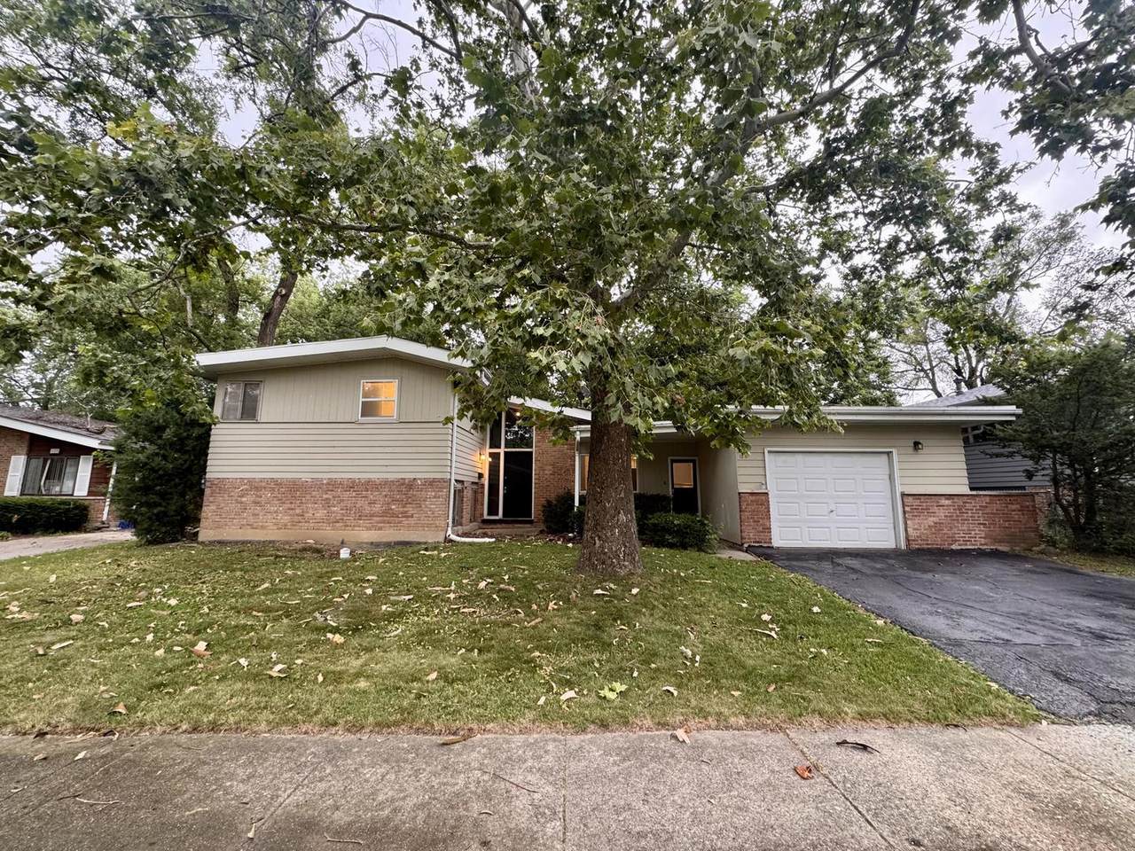 129 Warwick Street - Photo 1