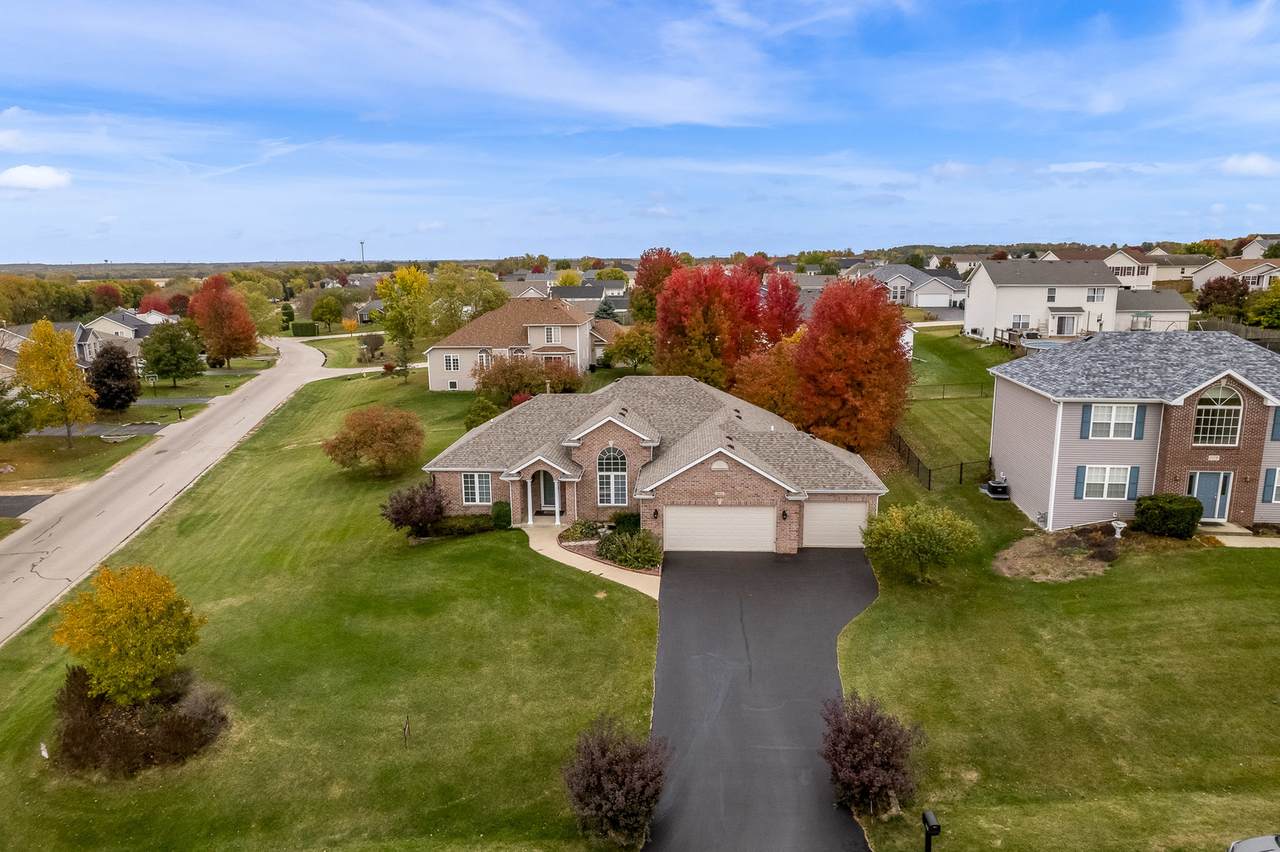 664 Elberon Way - Photo 1