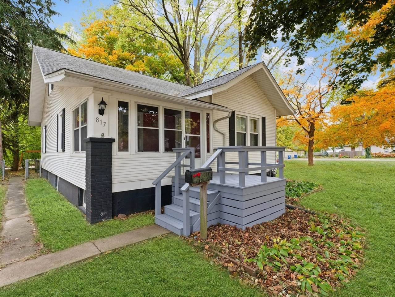 817 High Street - Photo 1