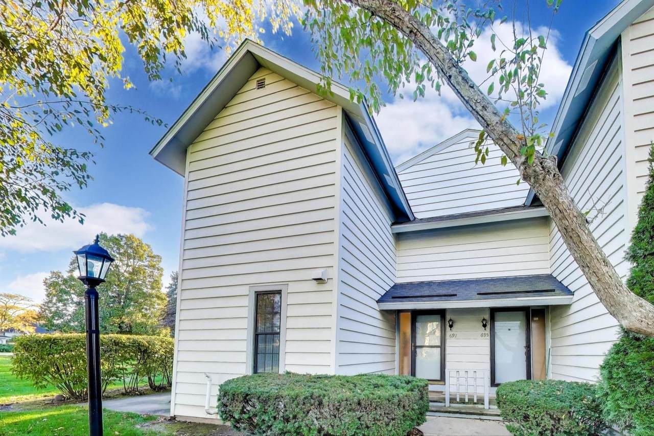 691 Wakefield Road - Photo 1