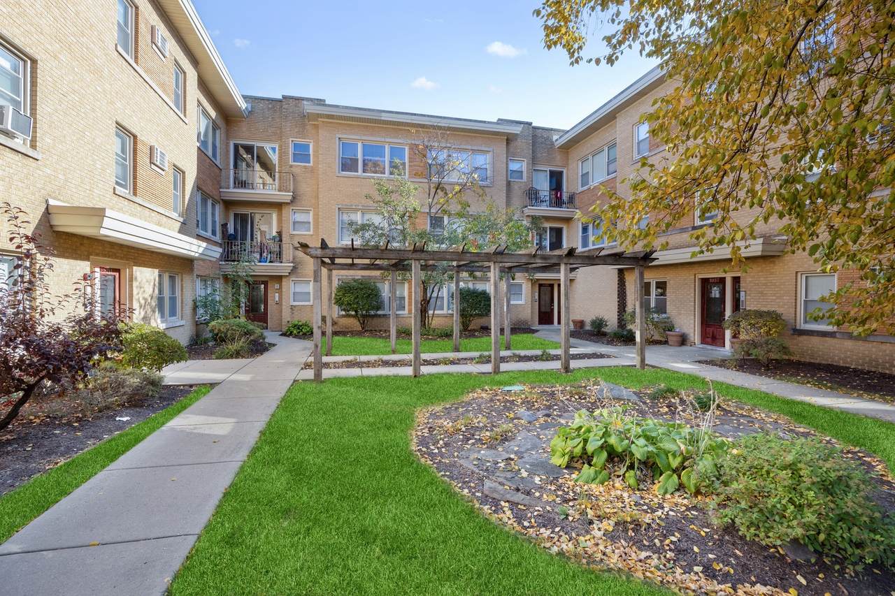 1953 Euclid Avenue - Photo 1