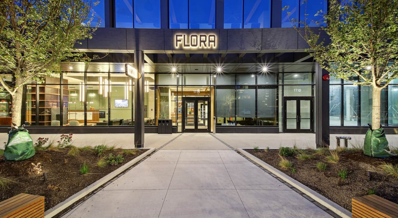 1114 Carroll Avenue - Photo 1