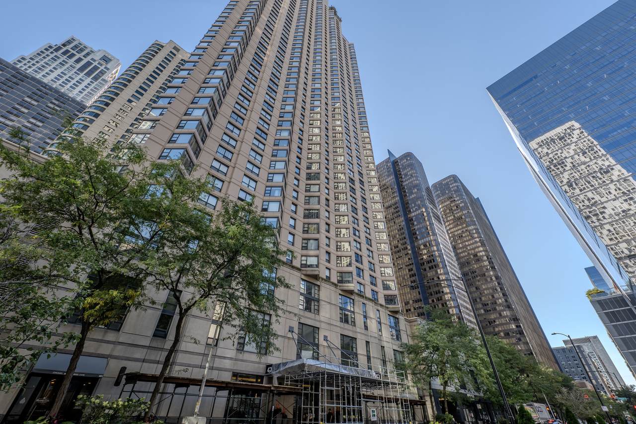 401 Ontario Street - Photo 1