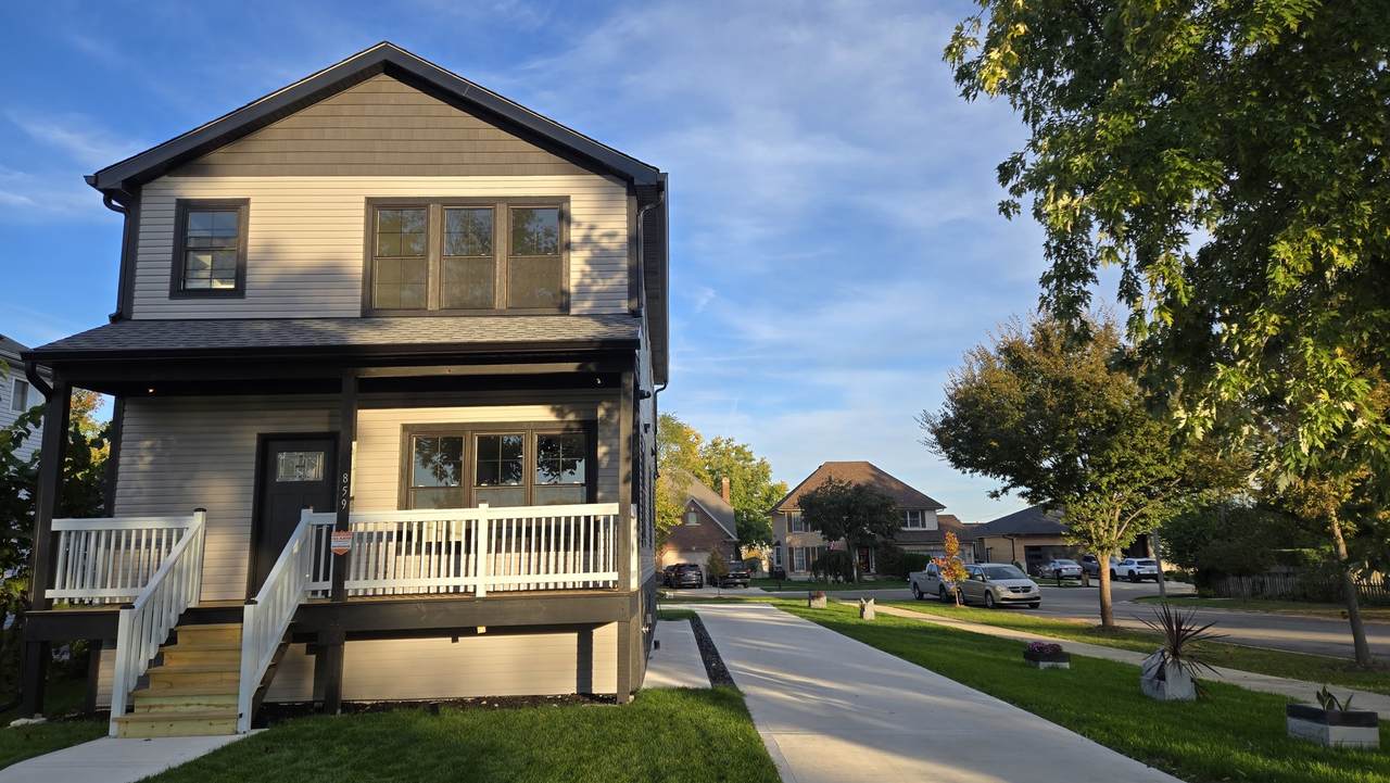 859 John Street - Photo 1