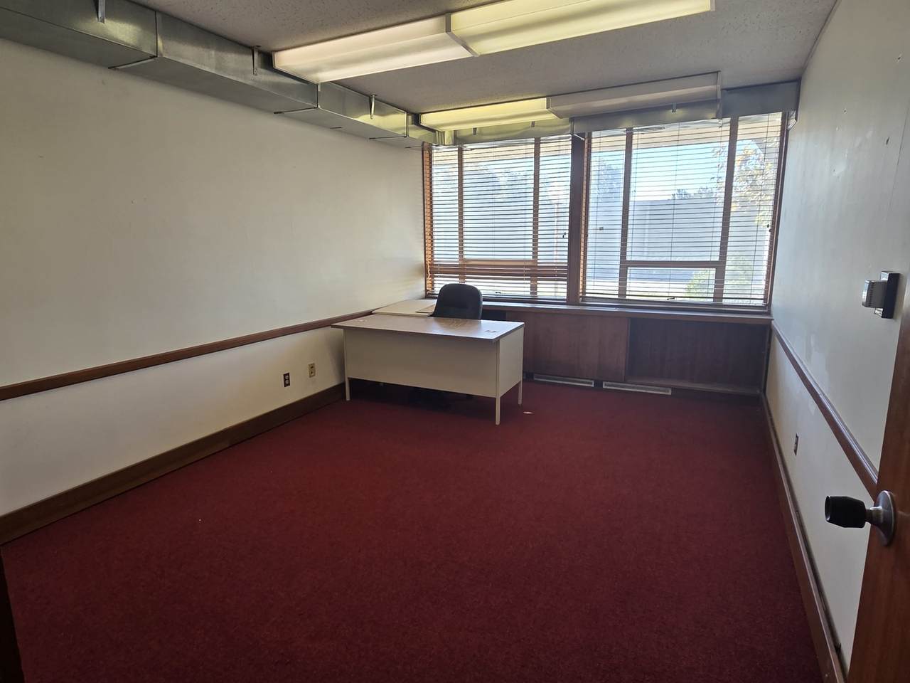 1400 Anthony Drive - Photo 1