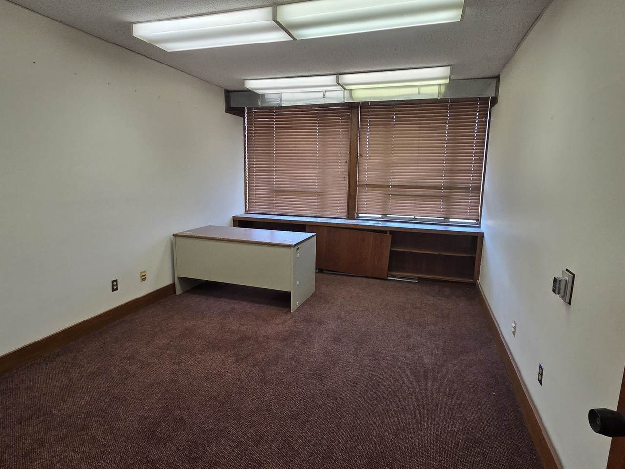 1400 Anthony Drive - Photo 1