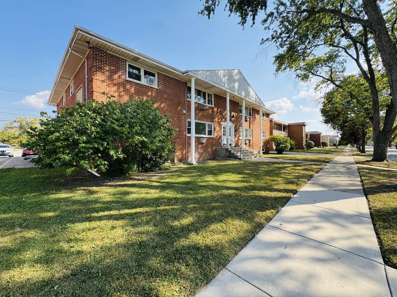 1443 Homestead Street - Photo 1