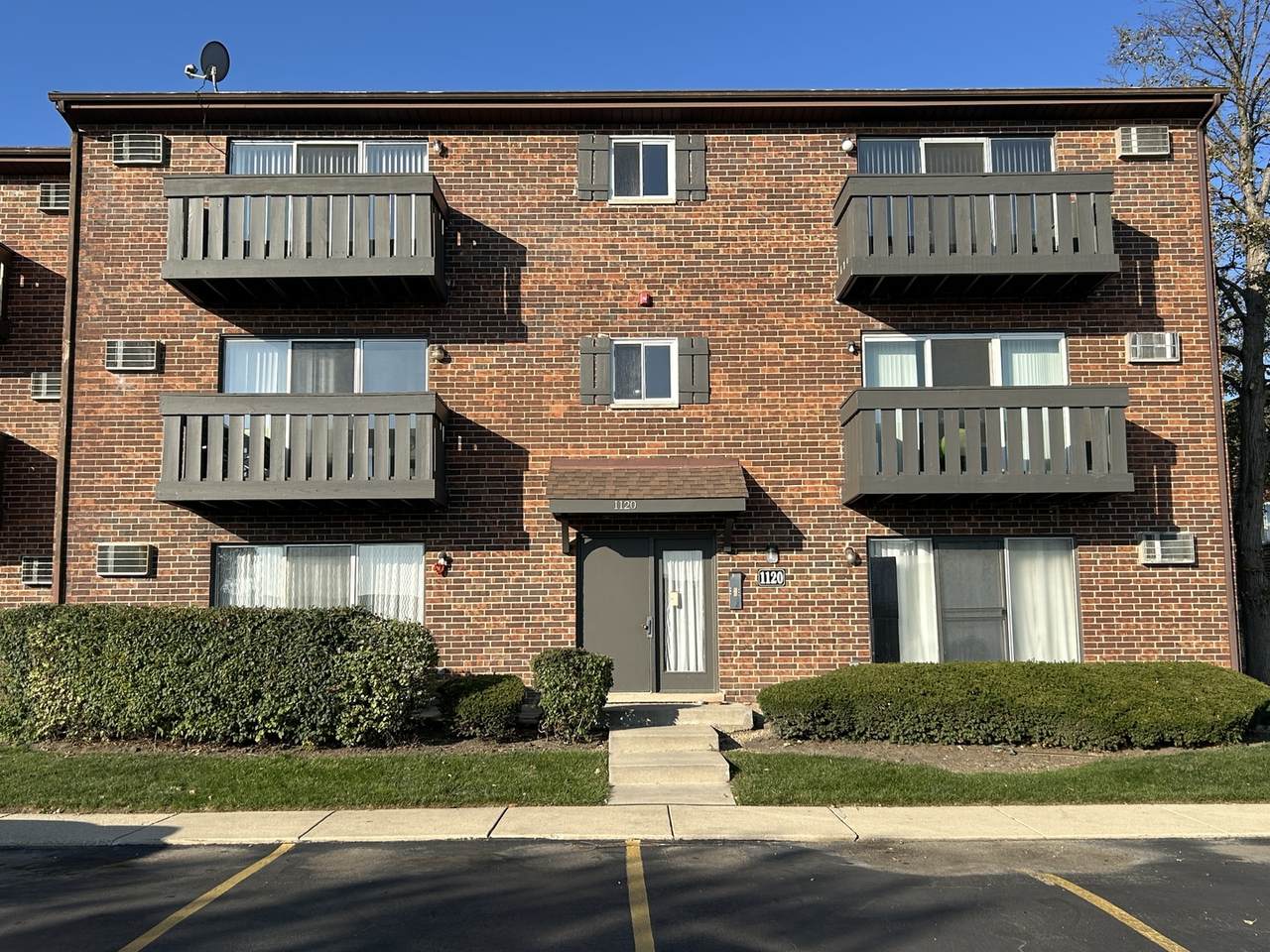 1120 Copperfield Lane - Photo 1