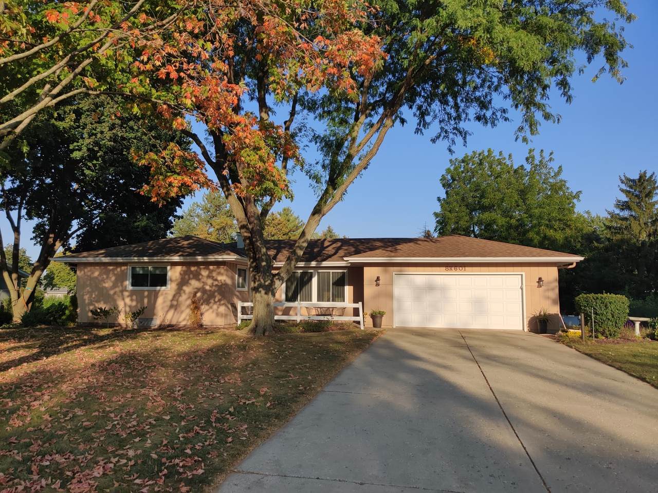 8N601 Stevens Road - Photo 1