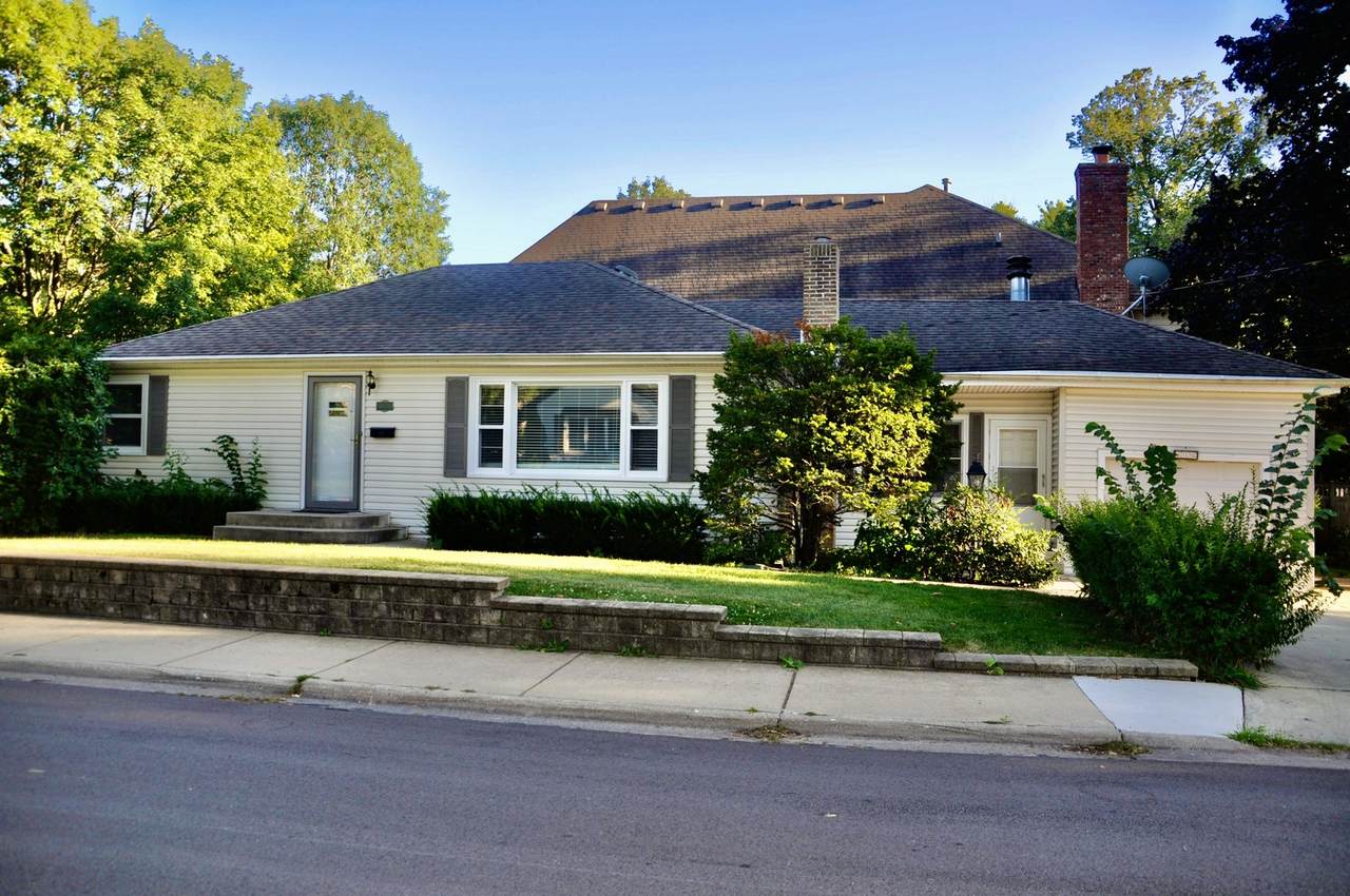 110 12th Avenue - Photo 1